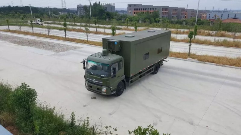 東風(fēng)天錦宿營車（12人）